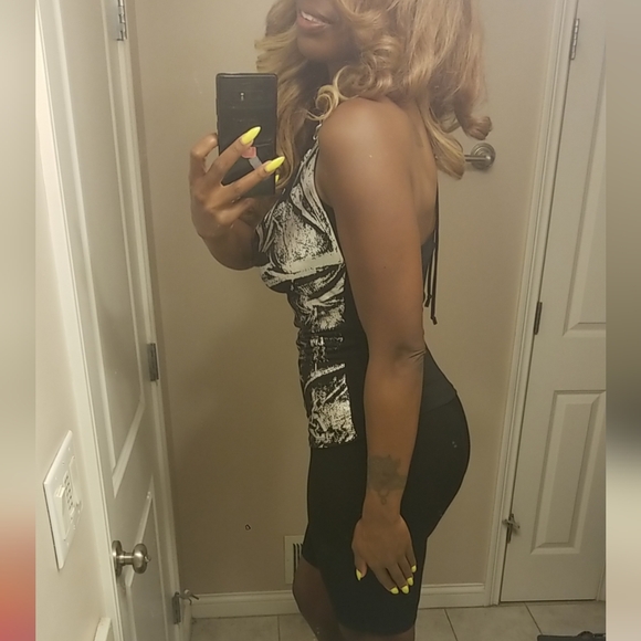 Black and Silver Halter Top size Medium - Picture 3 of 5